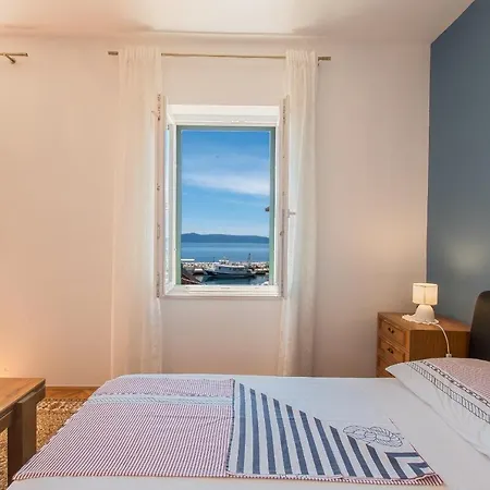 Mir * Podgora (Split-Dalmatia)