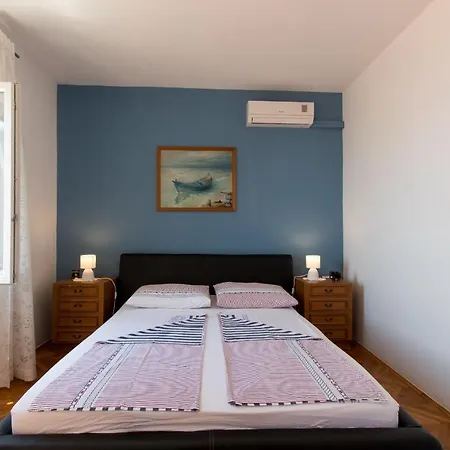 Mir Apartament Podgora (Split-Dalmatia)