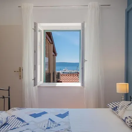 Mir Apartament *